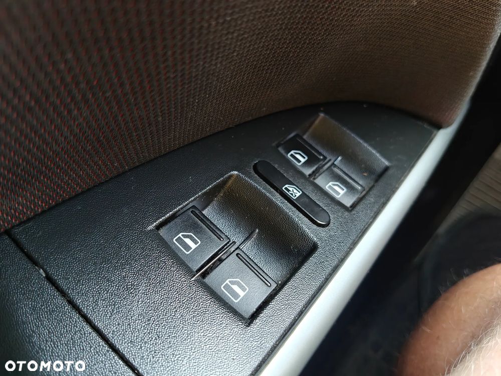 Seat Leon 1.9 TDI DPF Stylance - 21