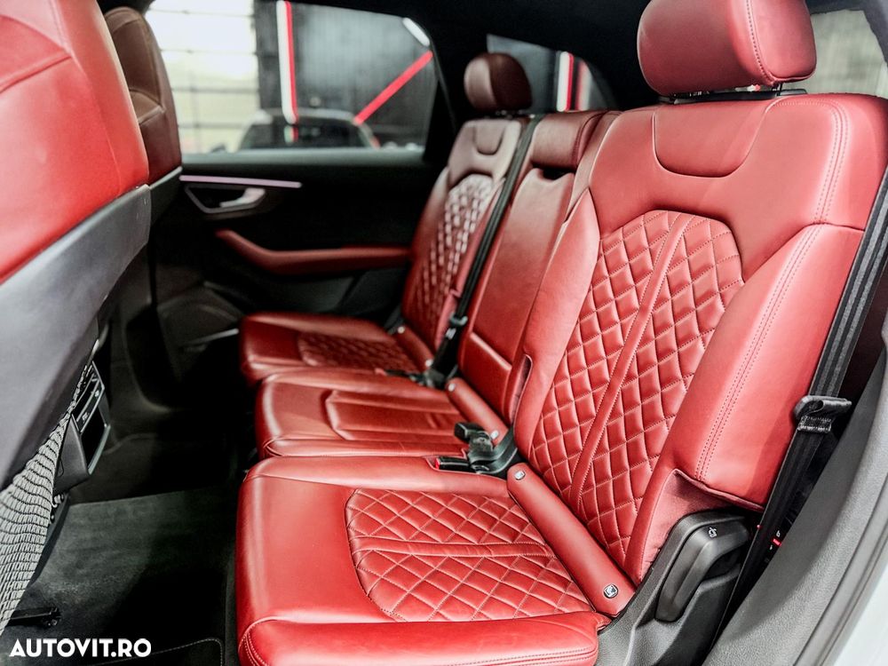 Audi SQ7 4.0 TDI quattro Tiptronic - 30