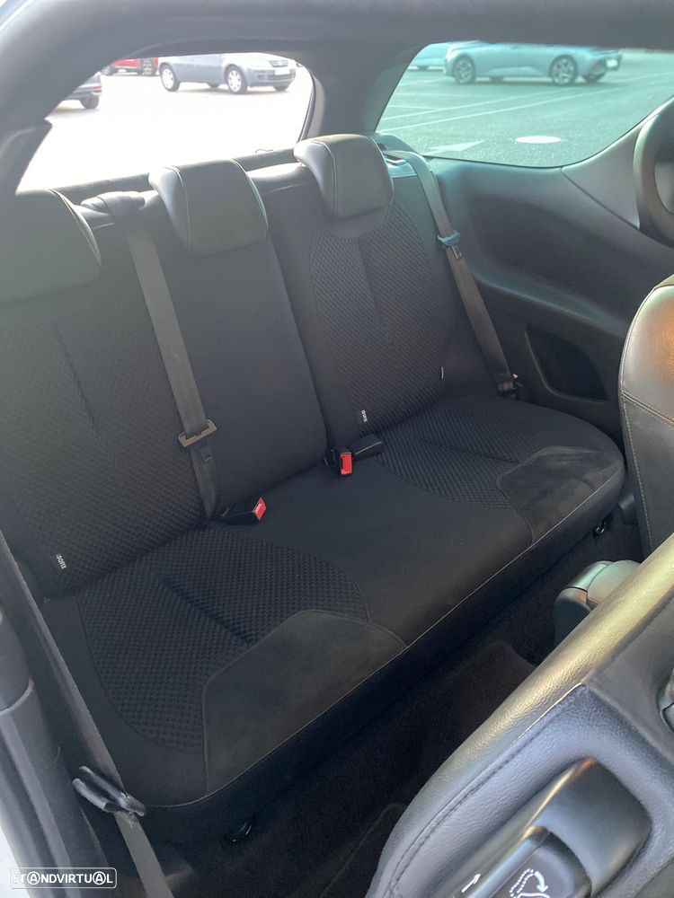 Citroën DS3 1.6 HDi Airdream Sport Chic - 5