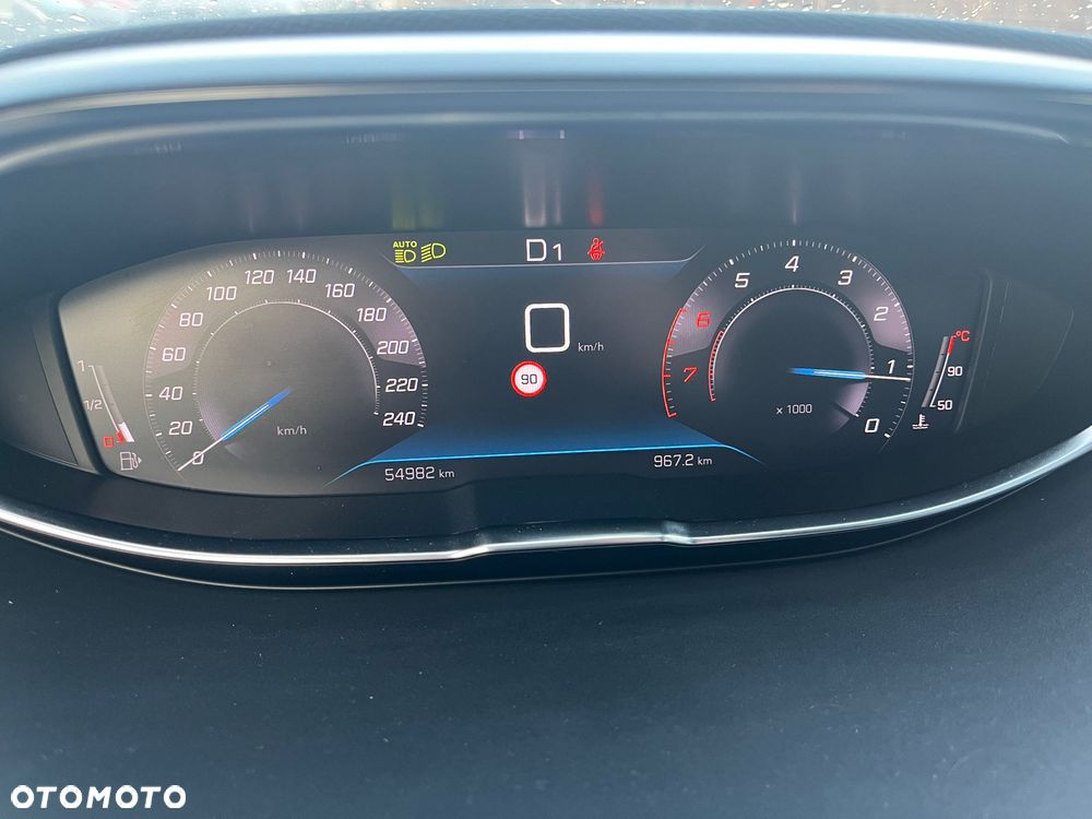 Peugeot 3008 1.6 PureTech GPF GT Line S&S EAT8 - 24