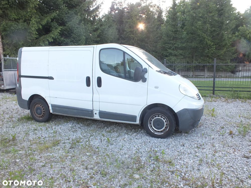 Renault Trafic - 9