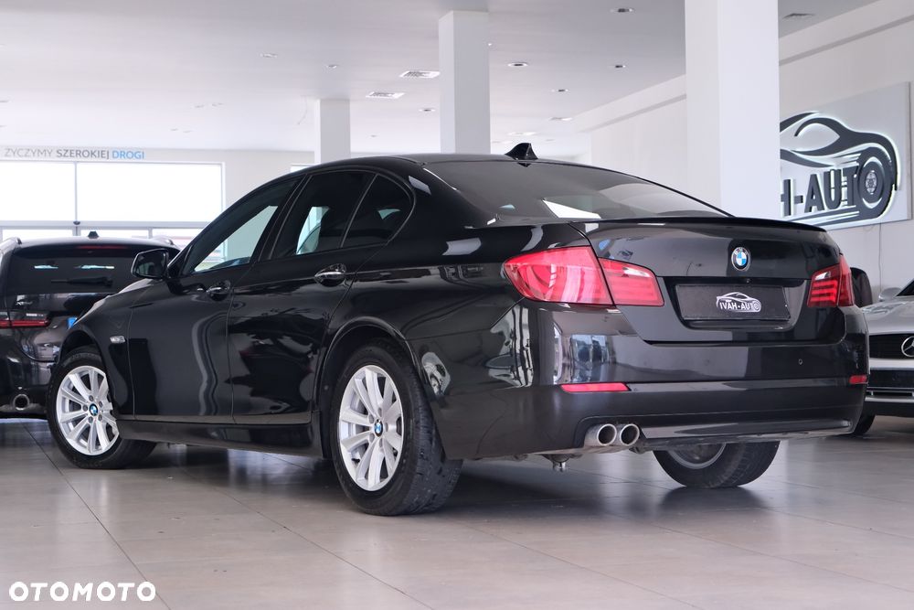 BMW Seria 5 - 11