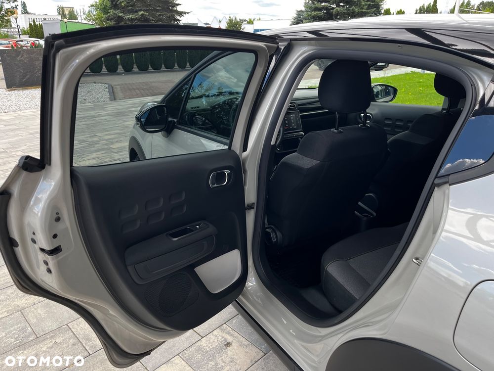 Citroën C3 1.2 PureTech Shine - 25