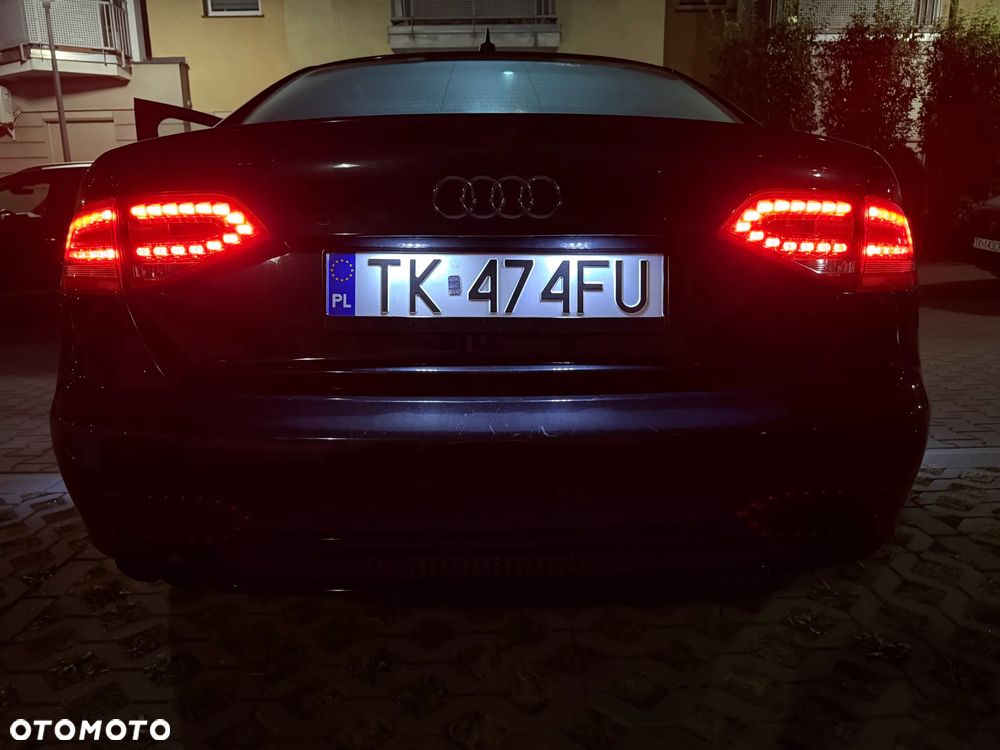 Audi A4 Limousine 2.0 TDI - 23