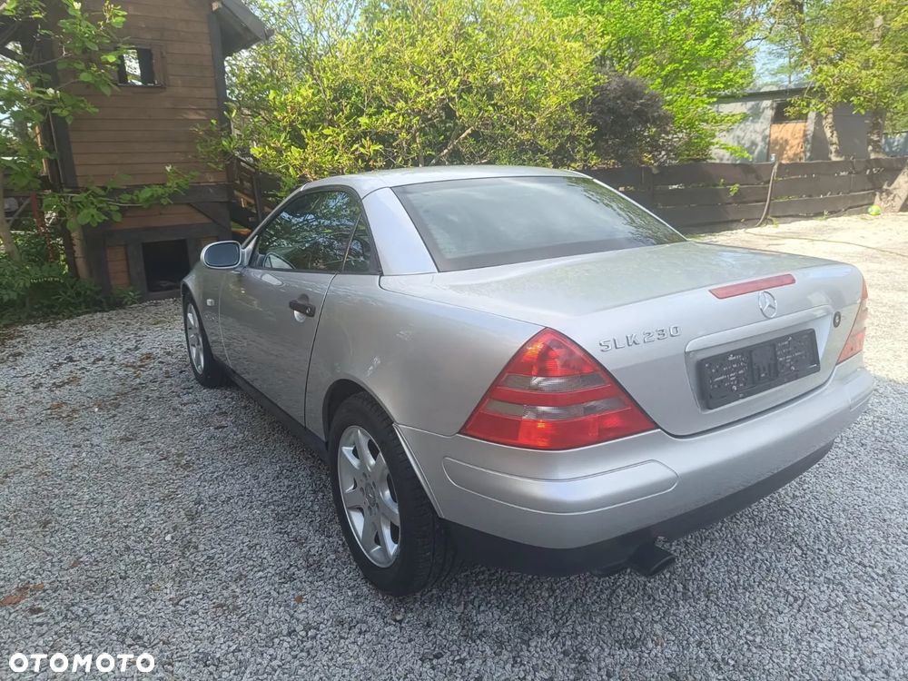 Mercedes-Benz SLK - 4