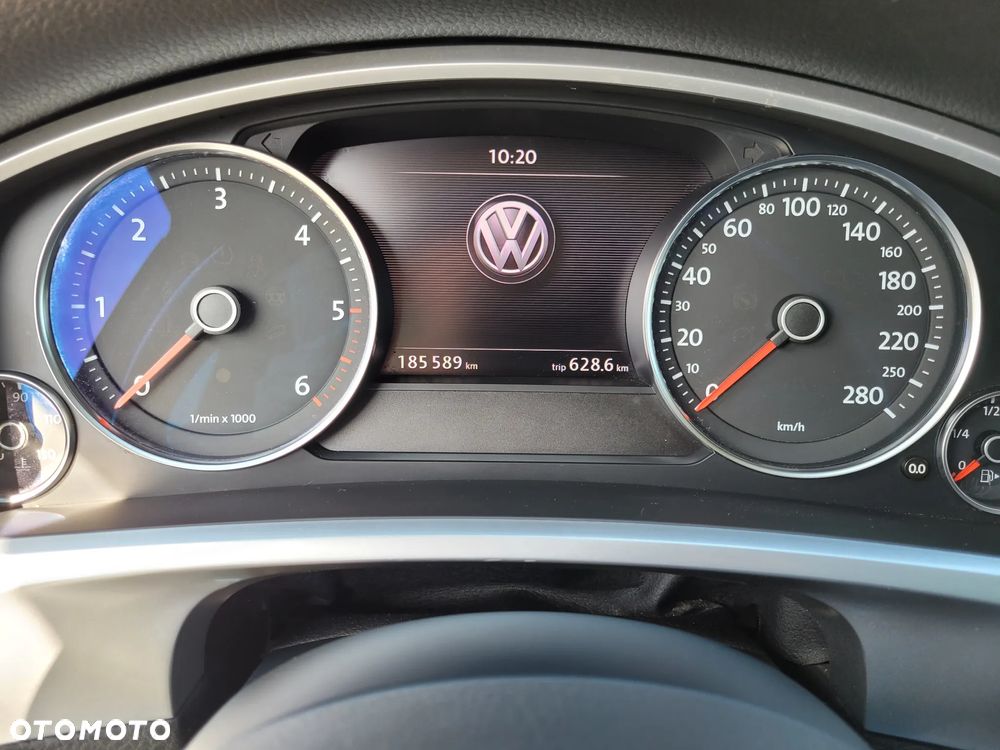 Volkswagen Touareg 3.0 V6 TDI Blue Motion DPF Automatik - 24