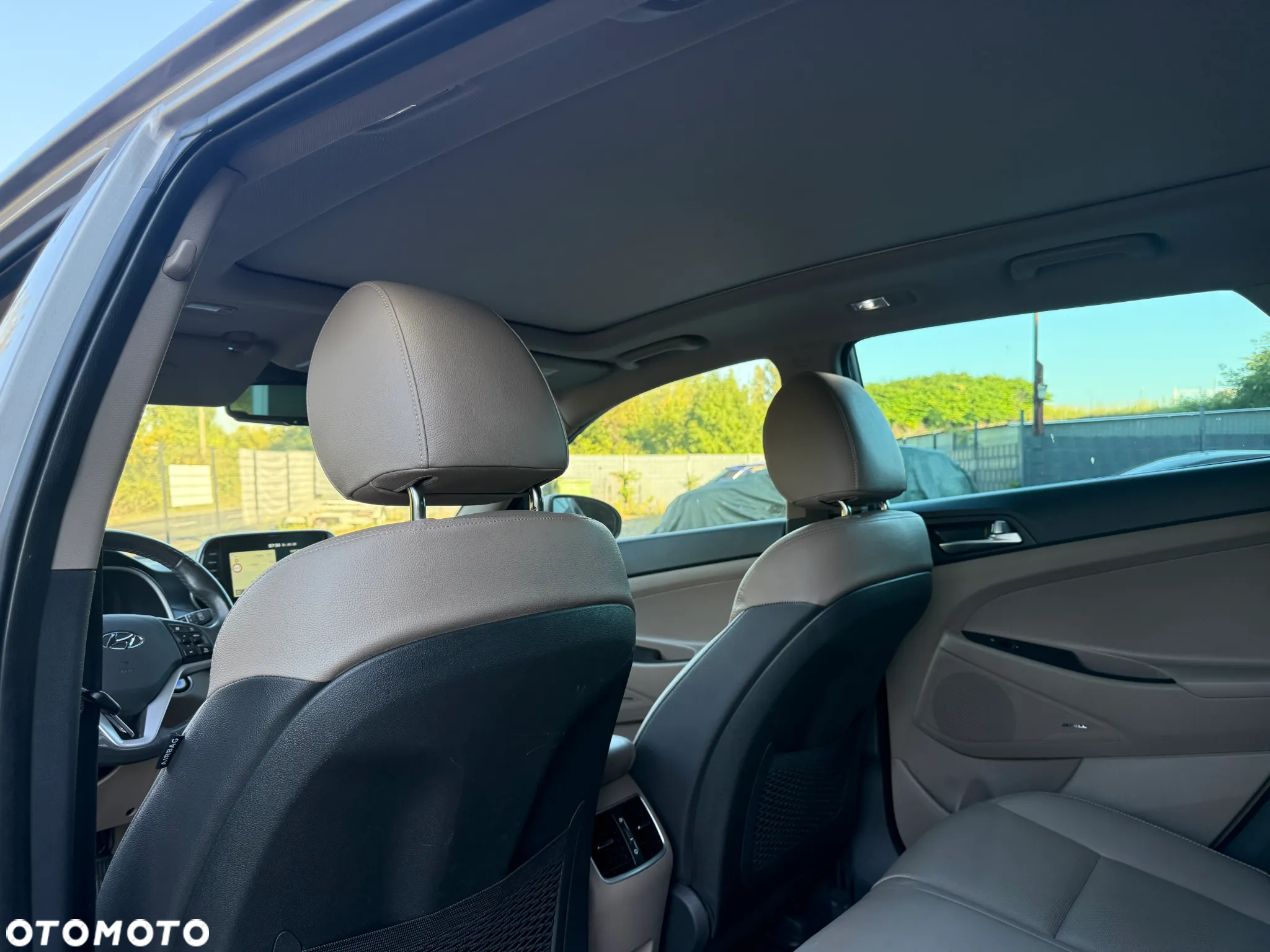 Hyundai Tucson 2.0 CRDi 4WD Automatik Premium - 34
