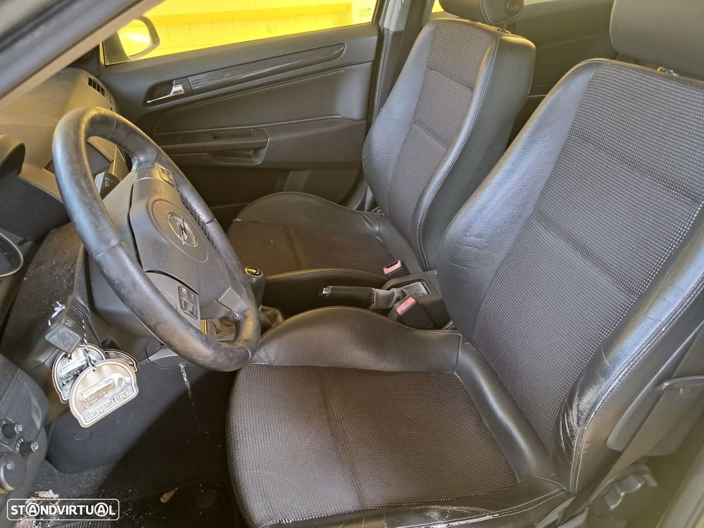 Opel Astra 1.3 CDTI Cosmo - 6