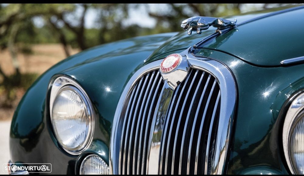 Jaguar MK II - 6