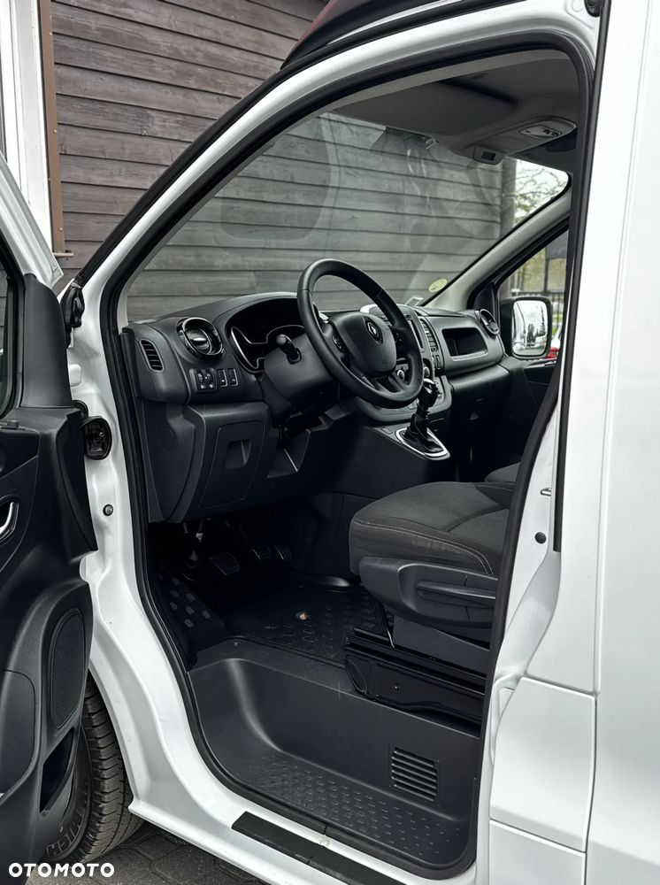 Renault TRAFIC - 12