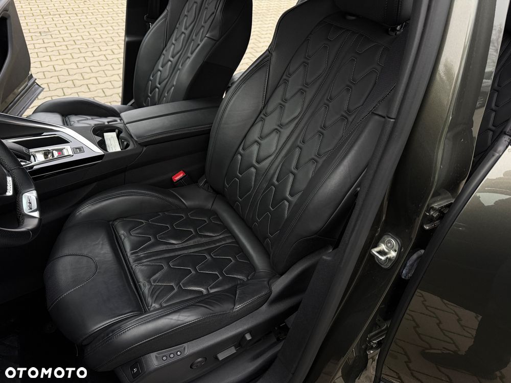 Peugeot 3008 1.5 BlueHDi GT S&S EAT8 - 33