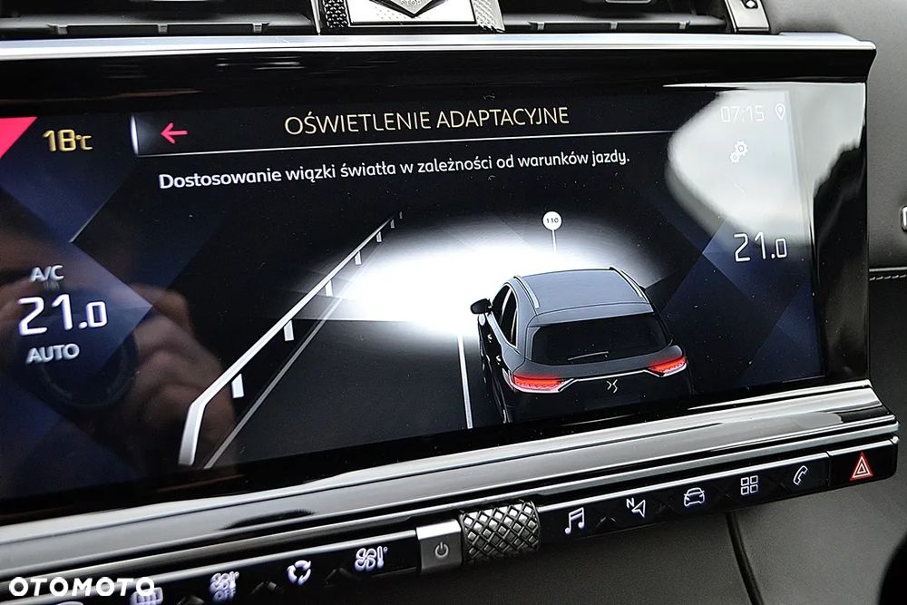 DS Automobiles DS 7 Crossback - 35