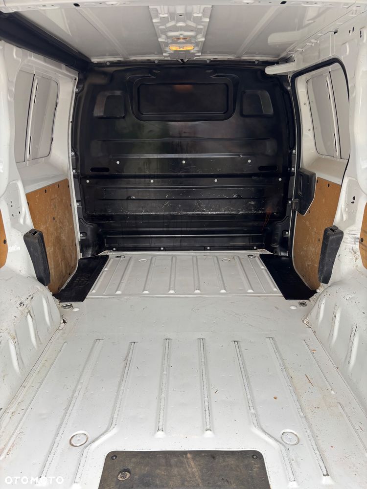 Peugeot Expert - 17
