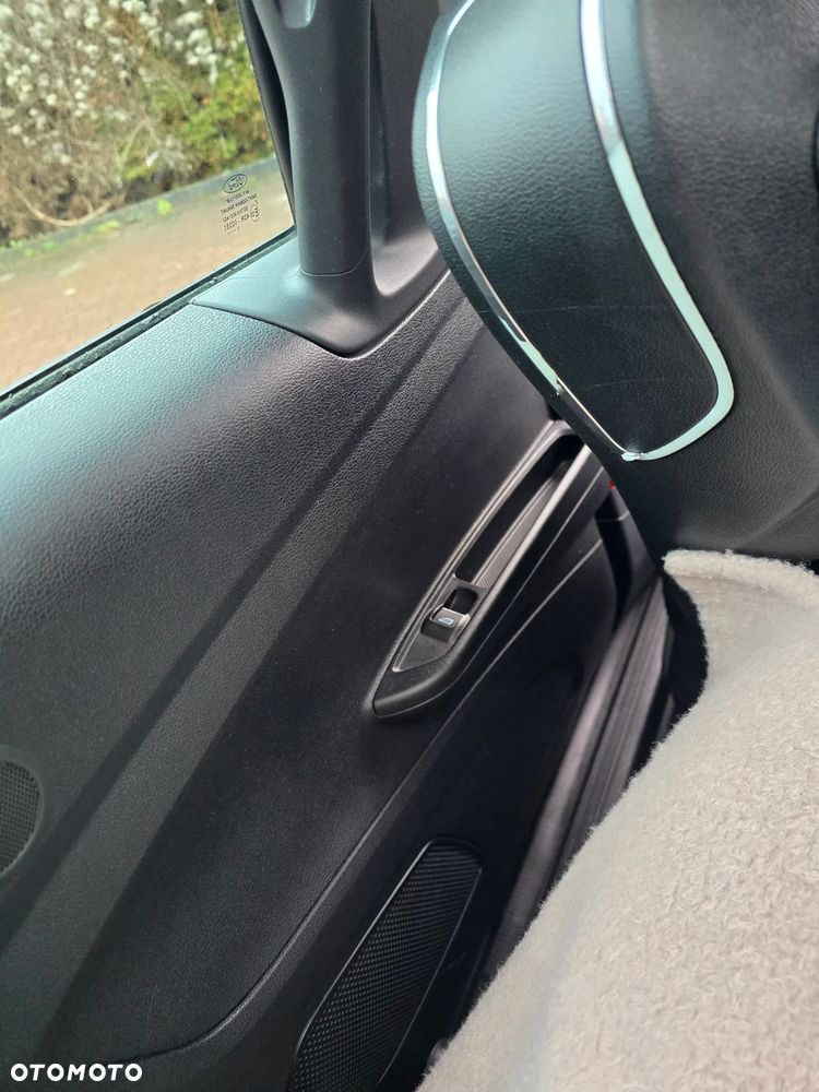 Ford B-MAX 1.4 Titanium - 16