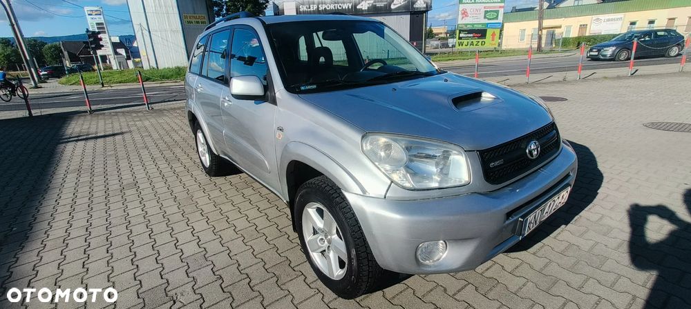 Toyota RAV4 2.0 D-4D 4x4 - 4