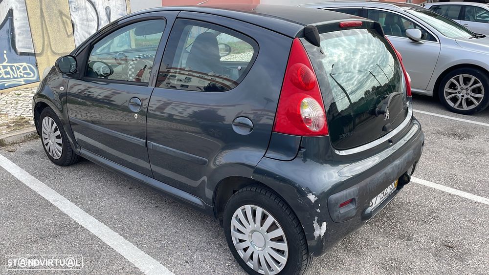 Peugeot 107 1.0 Urban - 2