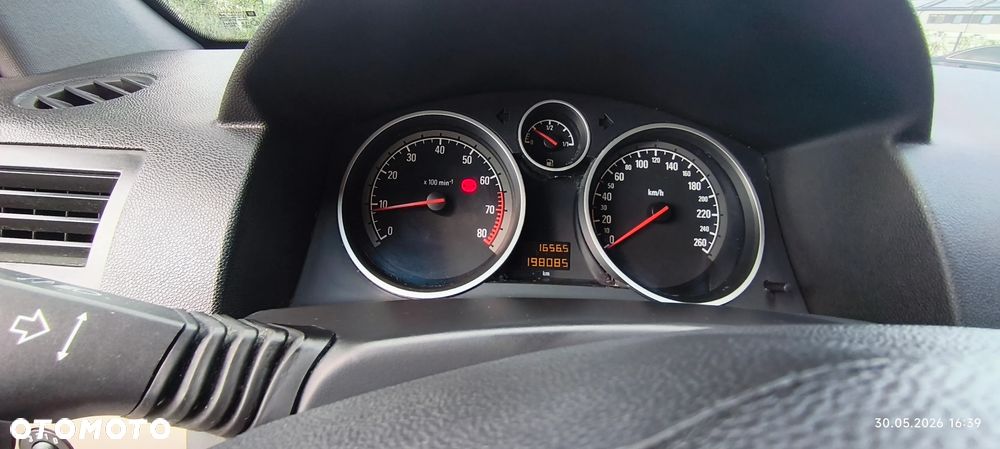 Opel Astra 1.8 NAVI - 12