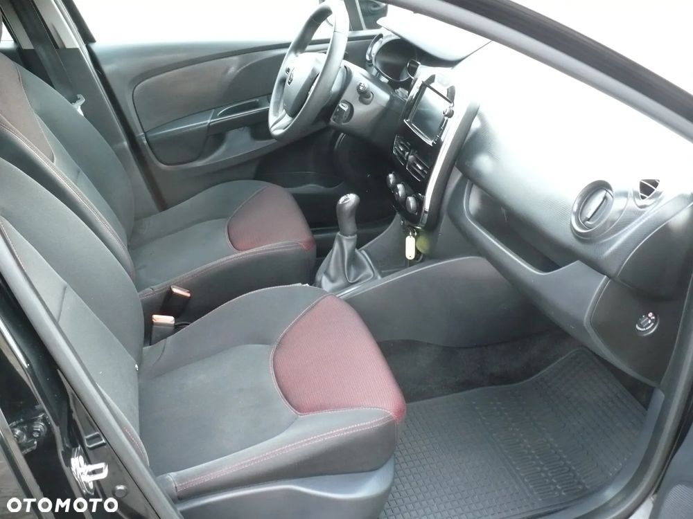 Renault Clio 1.2 16V 75 Start - 18