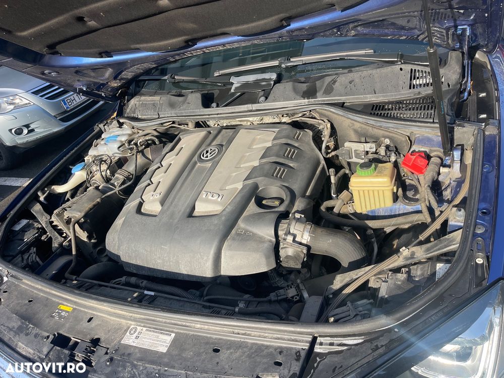 Volkswagen Touareg 3.0 V6 TDI BMT - 10