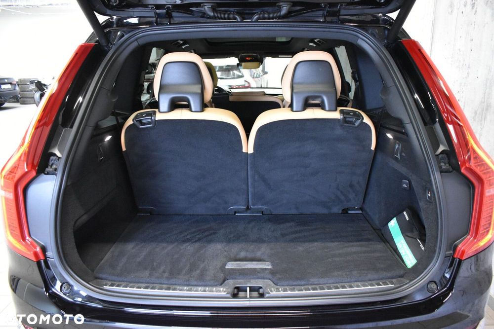 Volvo XC 90 B5 D AWD Inscription - 28