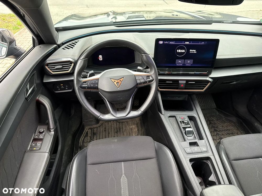 Cupra Formentor 1.4 e-Hybrid DSG - 11