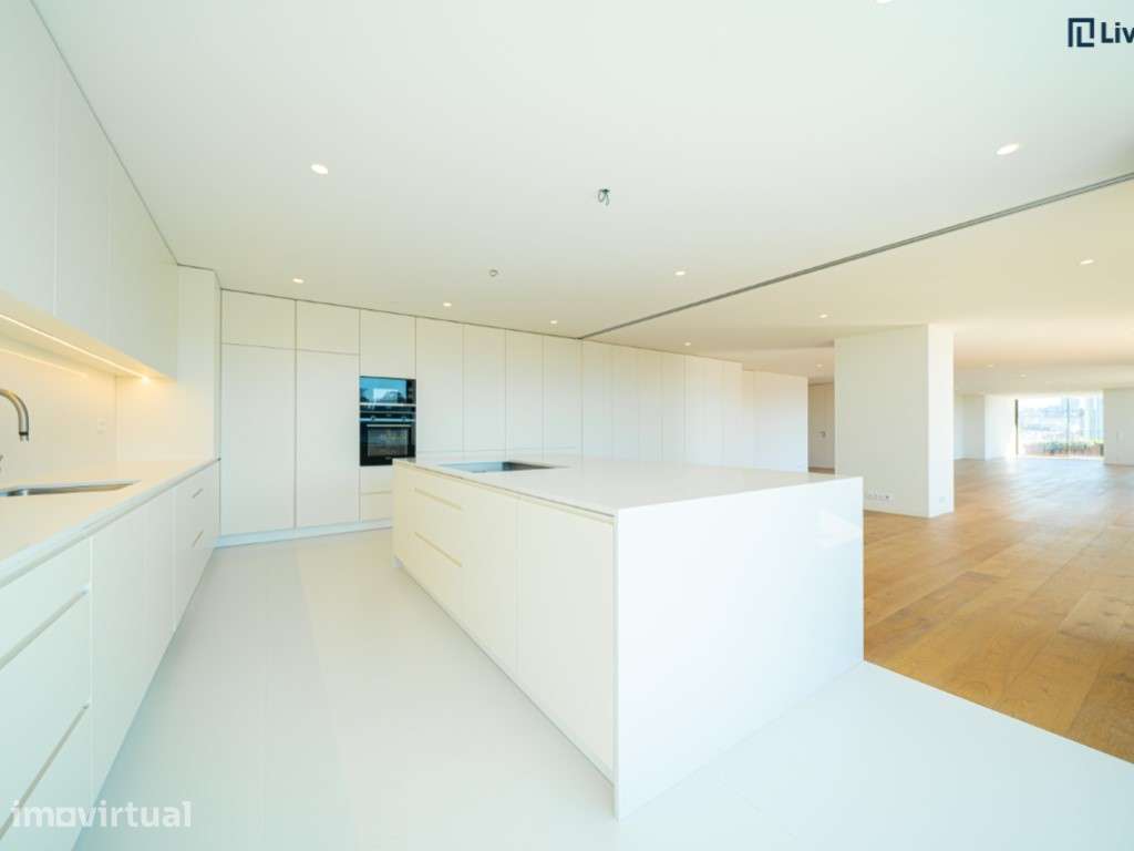 Espetacular T3 com 500m2 e vistas - Grande imagem: 4/42