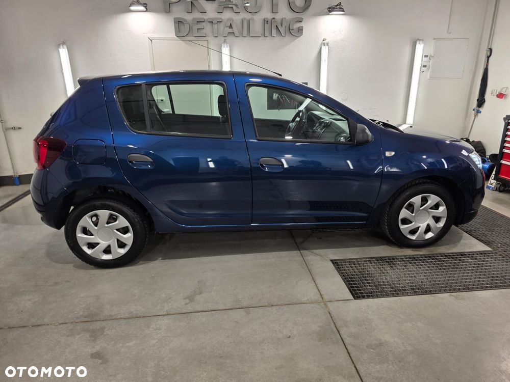 Dacia Sandero 1.2 16V 75 Celebration - 7