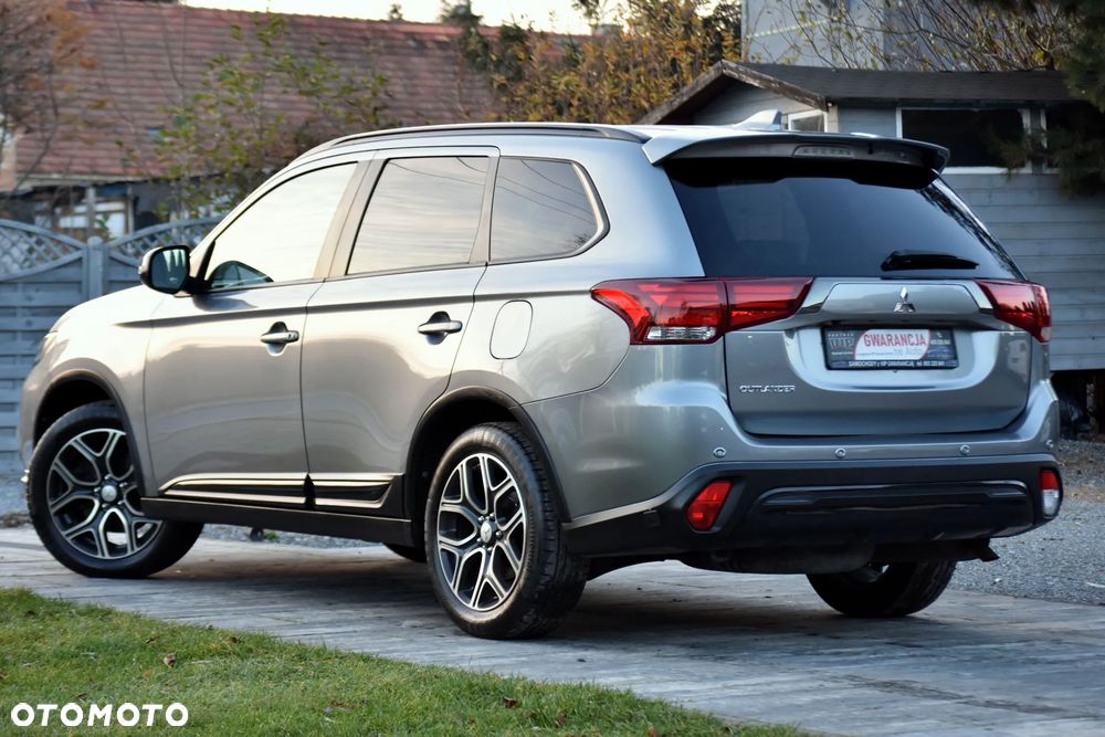 Mitsubishi Outlander 2.0 4WD CVT Diamant Edition+ - 15