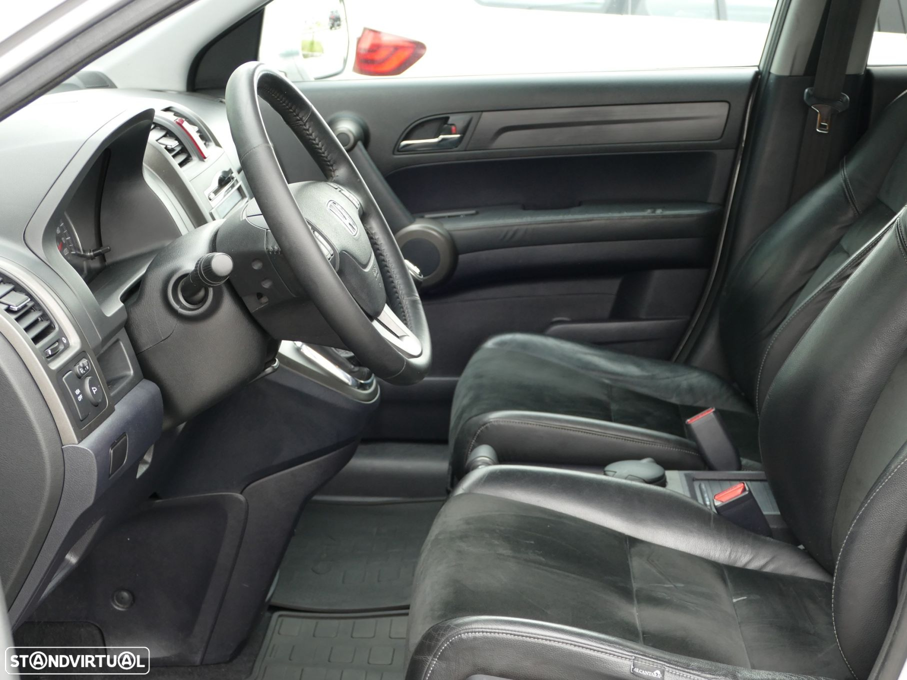 Honda CR-V 2.2 i-DTEC Comfort - 16