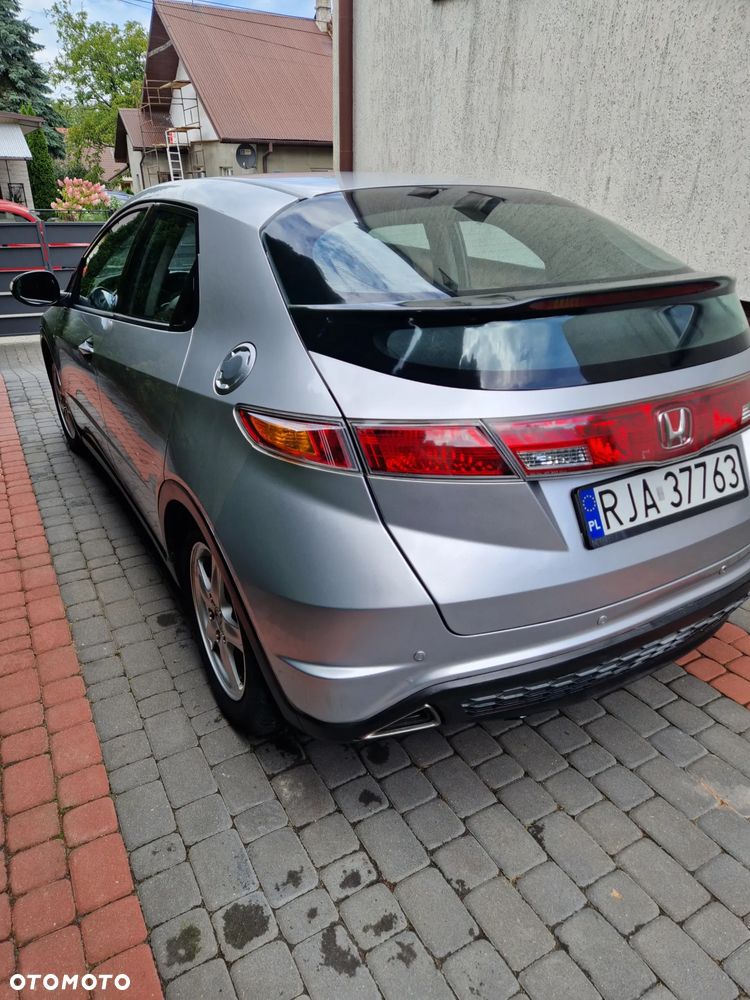 Honda Civic - 8