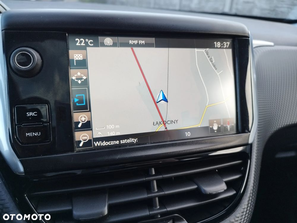 Peugeot 2008 1.6 BlueHDi Allure - 14