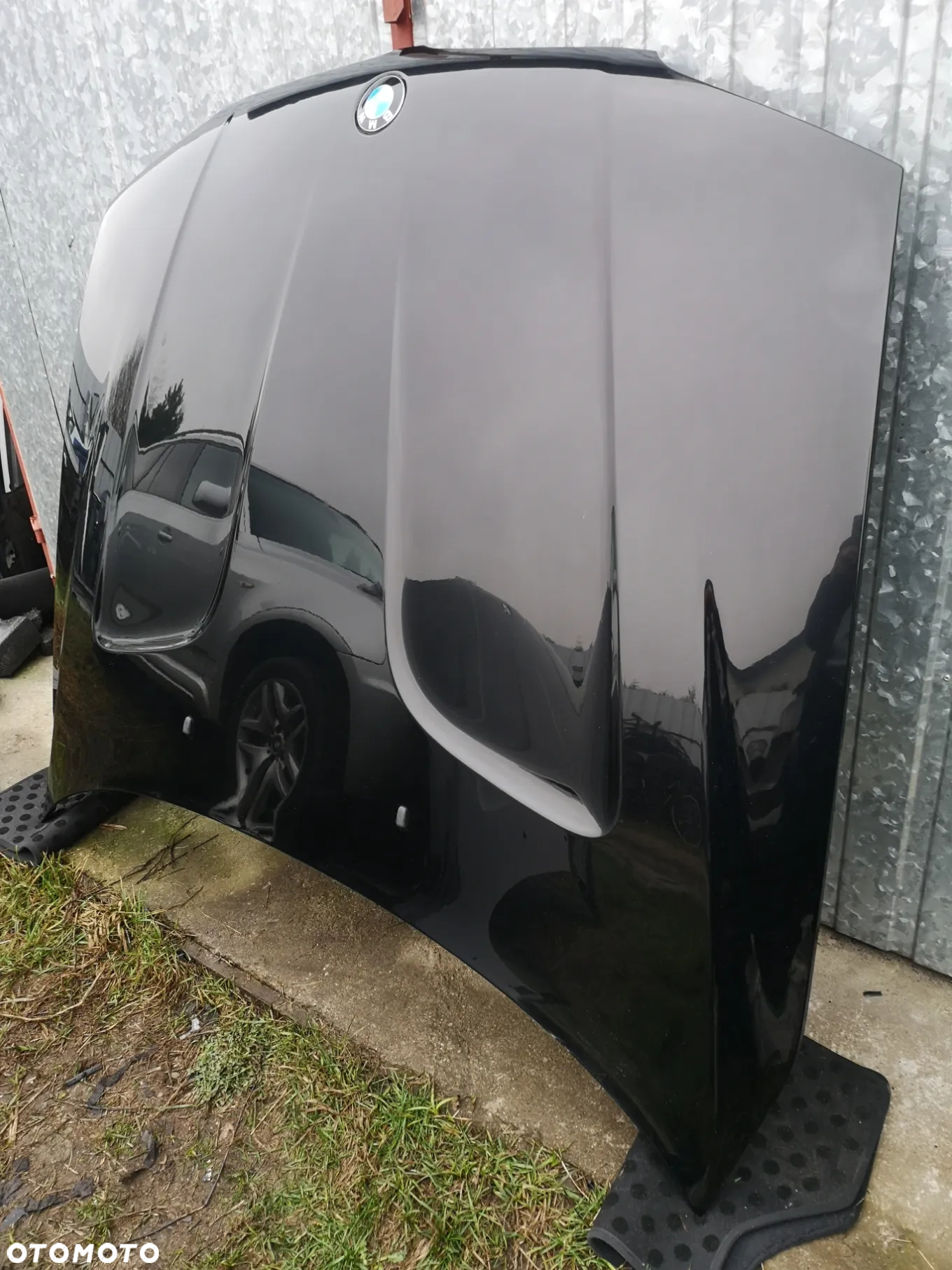 MASKA POKRYWA SILNIKA BMW X3 E83 668 SCHWARZ 2 - 2