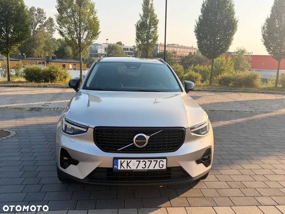 Volvo XC 40 B3 Plus Dark - 14