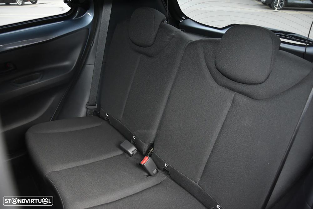 Toyota Aygo X 1.0 Pulse - 19