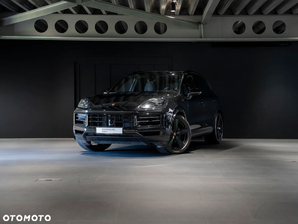 Porsche Cayenne Standard - 1