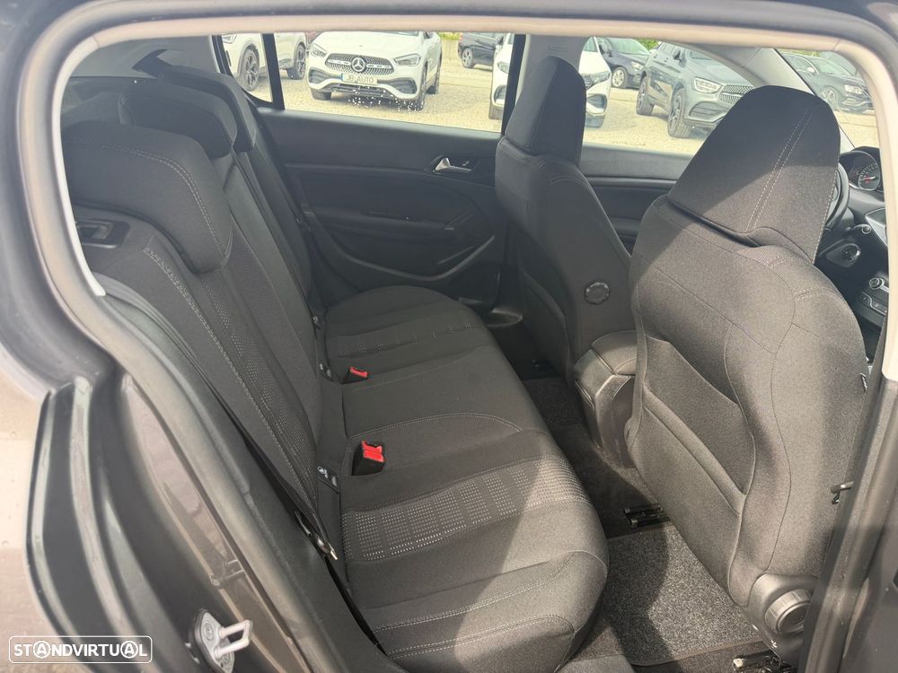 Peugeot 308 1.6 BlueHDi Allure J17 - 14