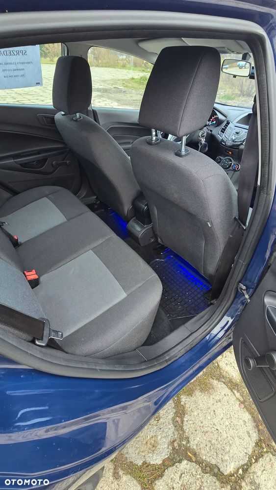 Ford Fiesta 1.5 TDCi Ambiente - 7