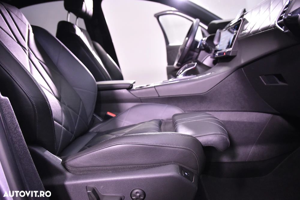 DS Automobiles DS 7 Crossback - 11