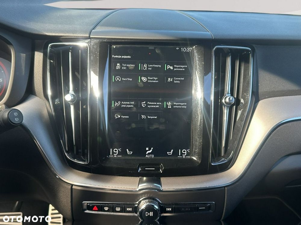 Volvo XC 60 D4 AWD R-Design - 23