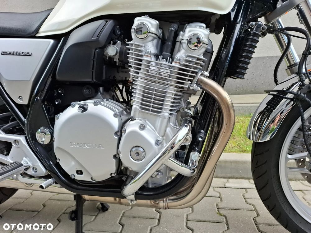 Honda CB - 24