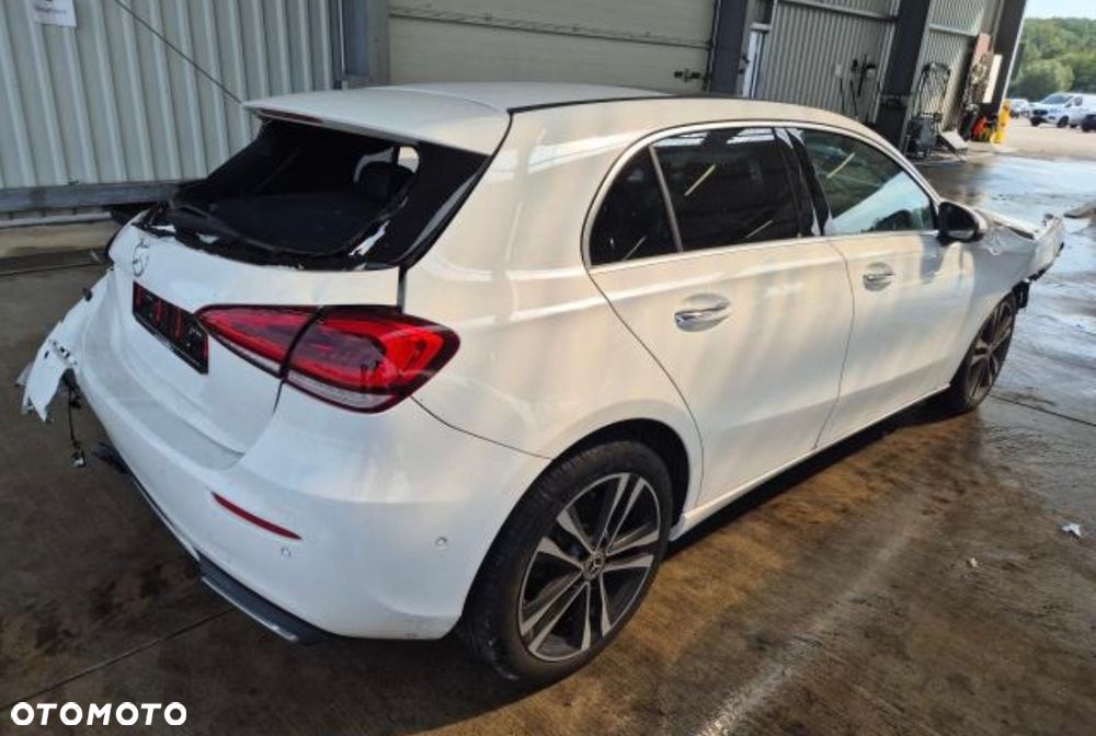 Mercedes-Benz Klasa A 180 Edition 2020 - 2