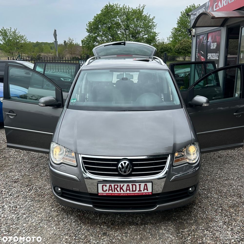 Volkswagen Touran 2.0 TDI DPF Highline - 27