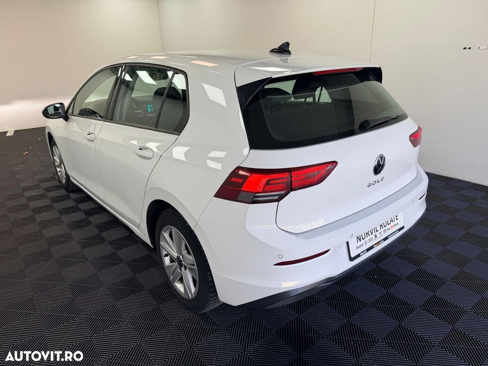 Volkswagen Golf 2.0 TDI Life - 25