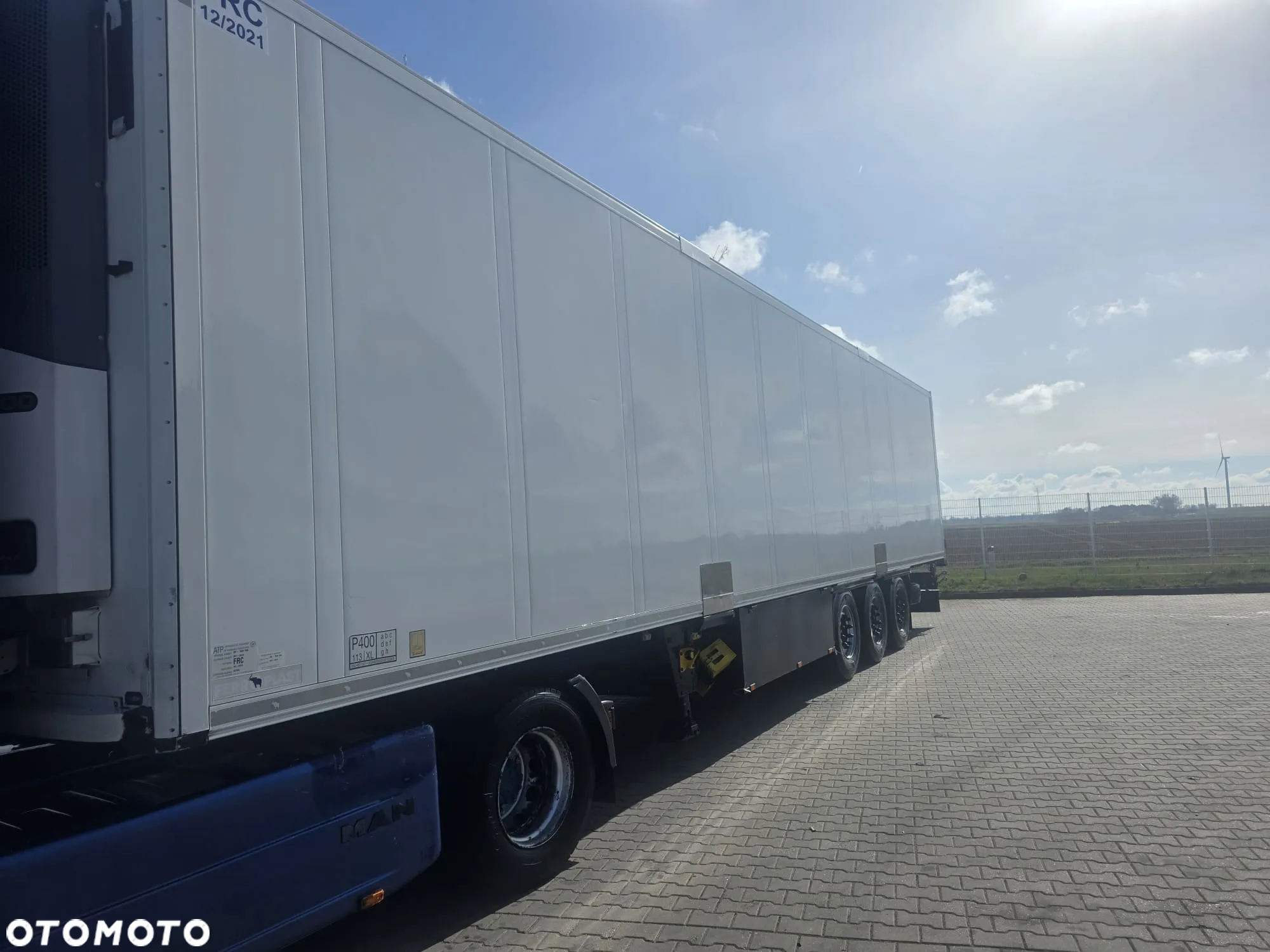 Schmitz Cargobull SKO 24 - 7