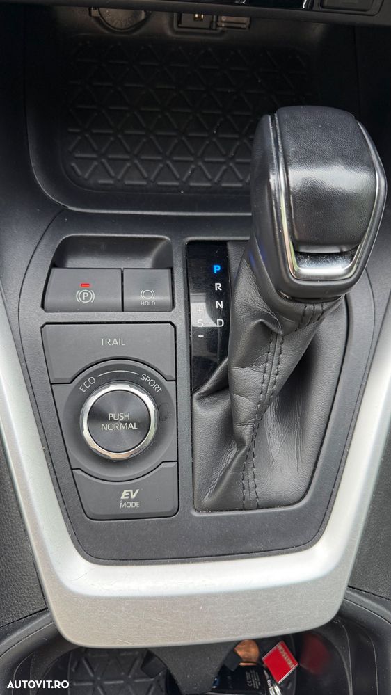 Toyota RAV4 2.5 VVT-iE 4x4 Dynamic - 20