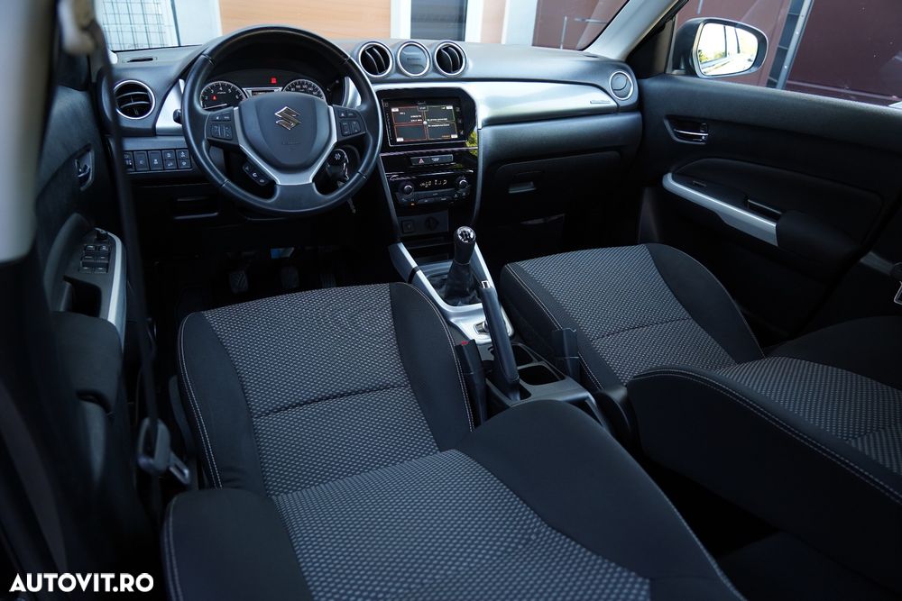 Suzuki Vitara 1.6 (4x4) Allgrip Comfort - 23
