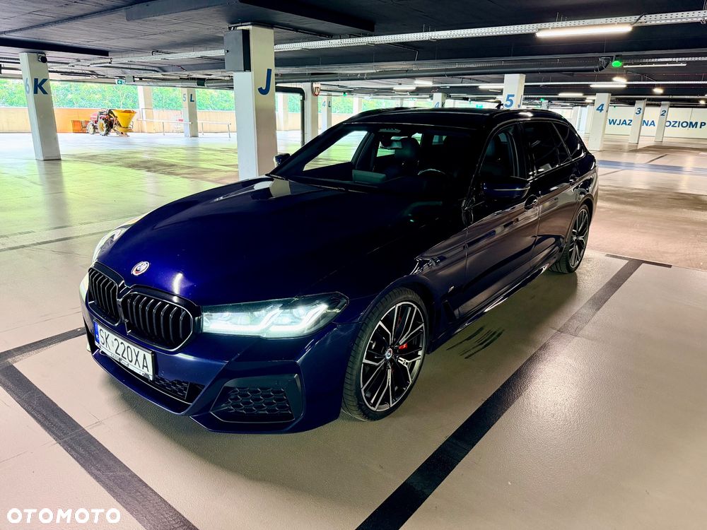 BMW Seria 5 540d xDrive mHEV M Sport sport - 33