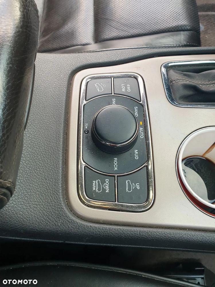 Jeep Grand Cherokee 3.0 CRD Overland Summit EU6 - 16