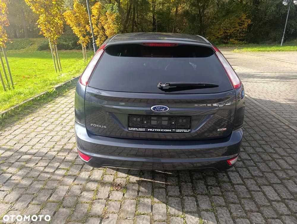 Ford Focus 1.6 TDCi DPF Trend - 9