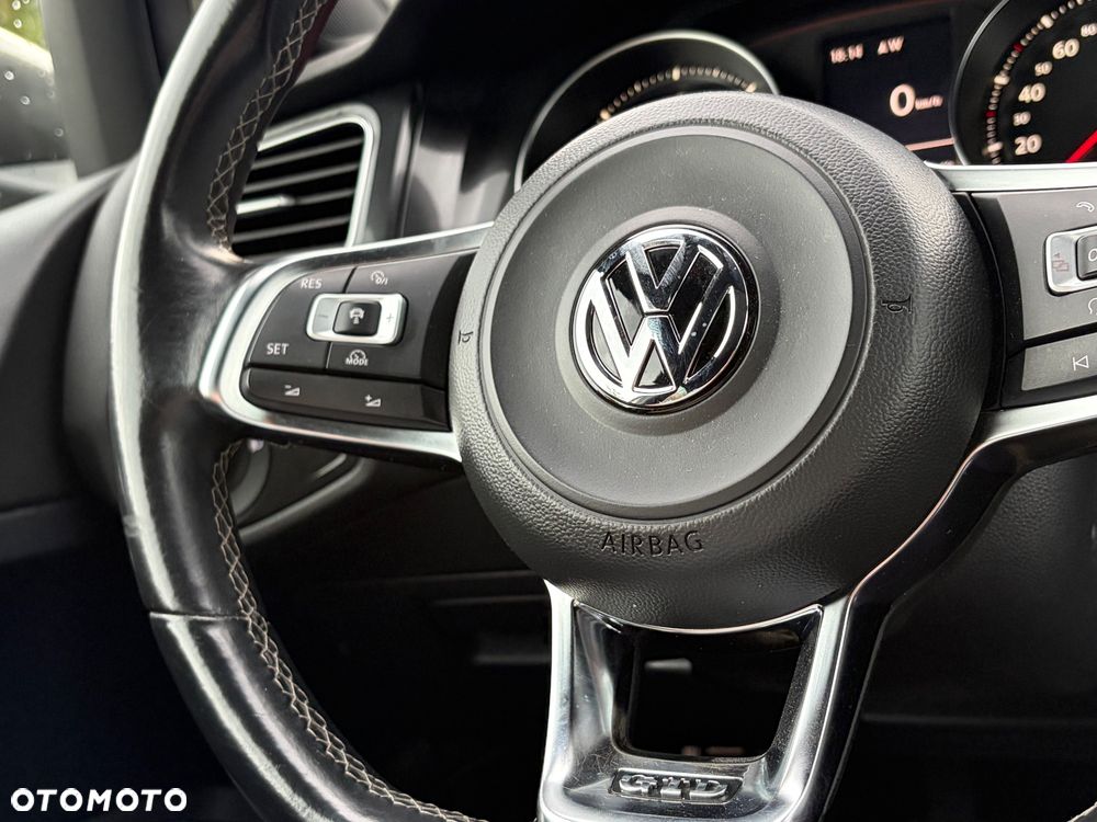 Volkswagen Golf GTD (BlueMotion Technology) - 18